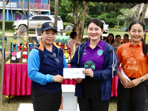 กีฬาสีภายในโรงเรียนบ้านอุบลสามัคคี